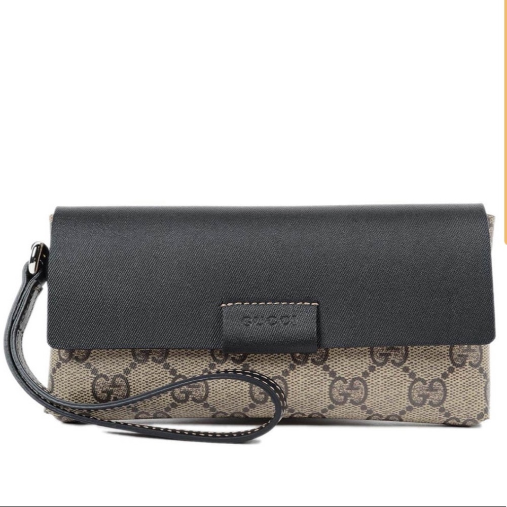 Gucci Black and Beige GG Canvas Wristlet Clutch